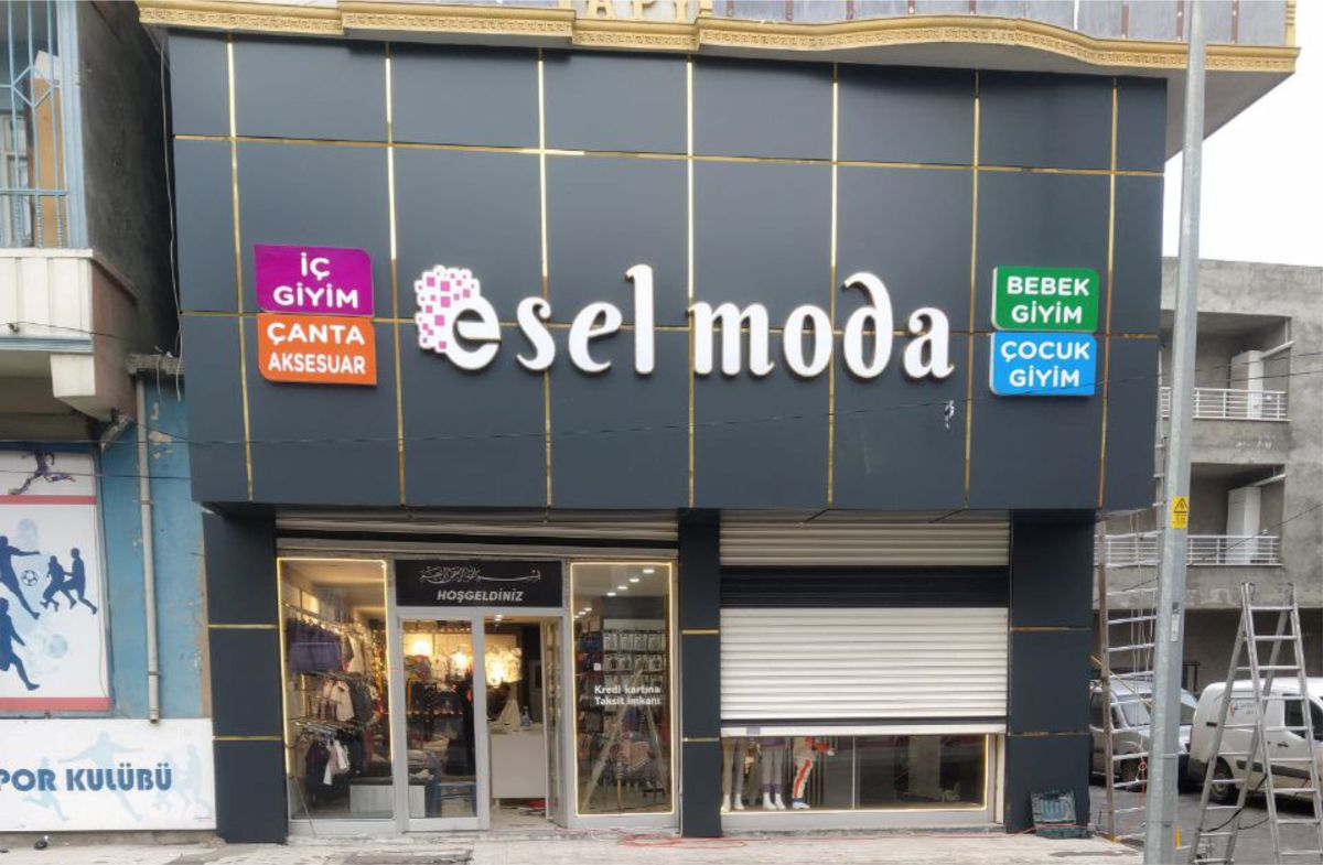 CEPHE GİYDİRMELER