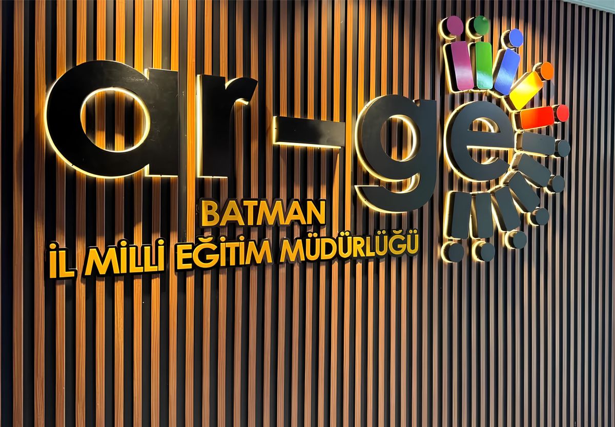 Işıklı Ve Işıksız Kutu Harf Tabelalar