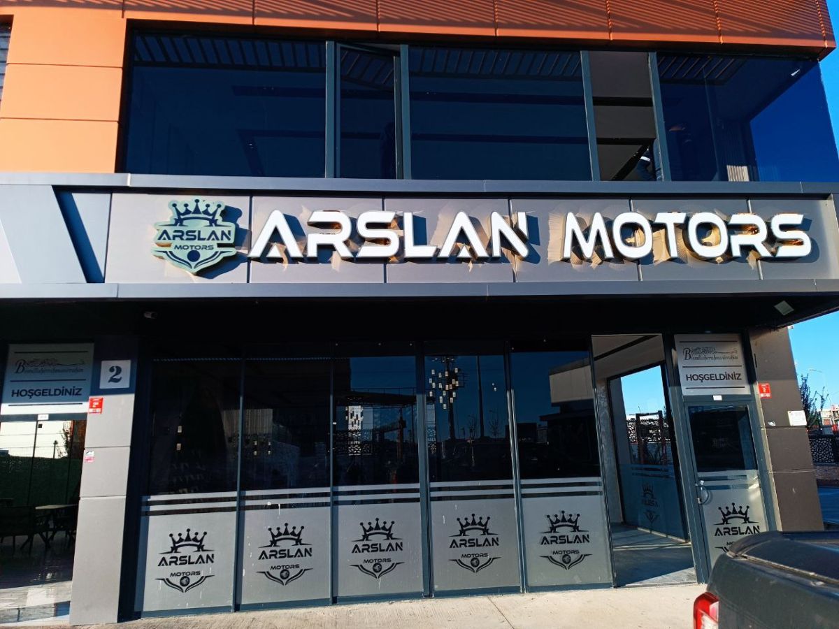 ARSLAN MOTORS KUTU IŞIKLI HARF TABELA