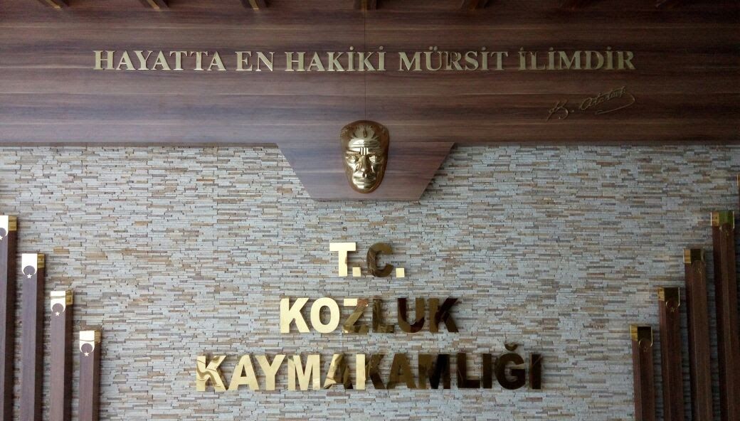 Batman Kozluk Işıklı Atatürk Köşesi Kutu Harf 