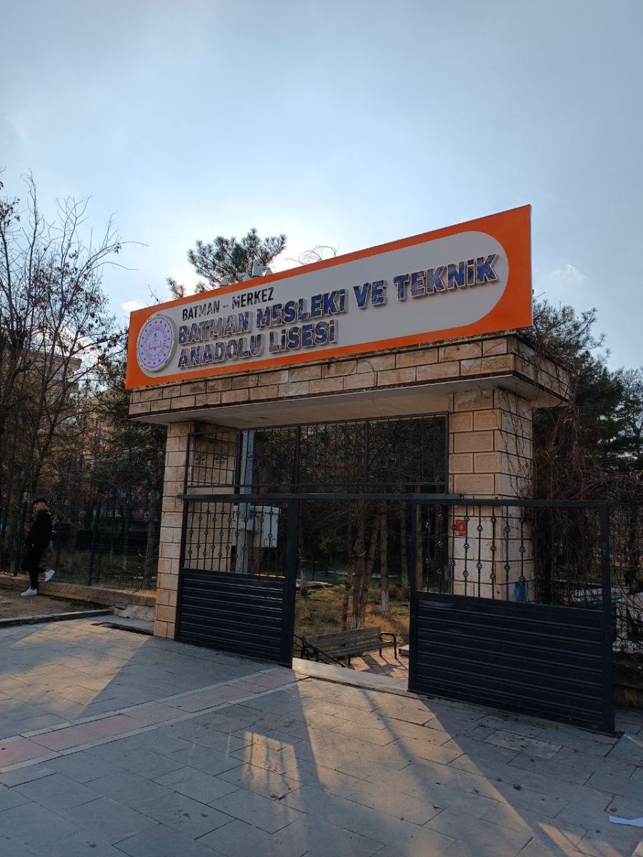 BATMAN MTA LİSESİ IŞIKLI KUTU HARF TABELA