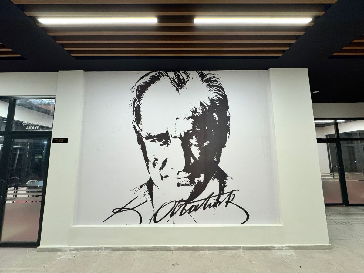 BEŞİRİ İLÇE KÜTÜPHANE ATATÜRK KÖŞESİ 3D 