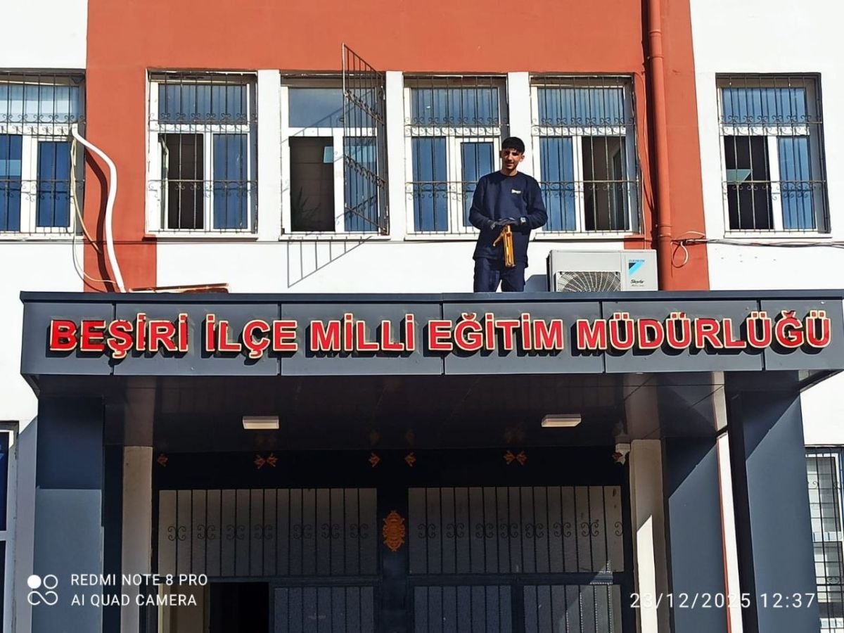 Beşiri İlçe Milli Eğitim Işıklı Harf Tabela