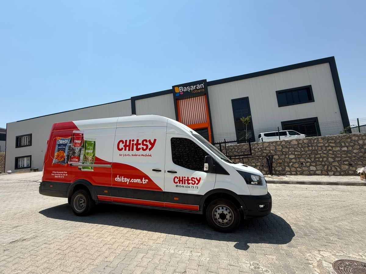 CHİTSY KURUYEMİŞ ARAÇ REKLAM ÇALIŞMASI