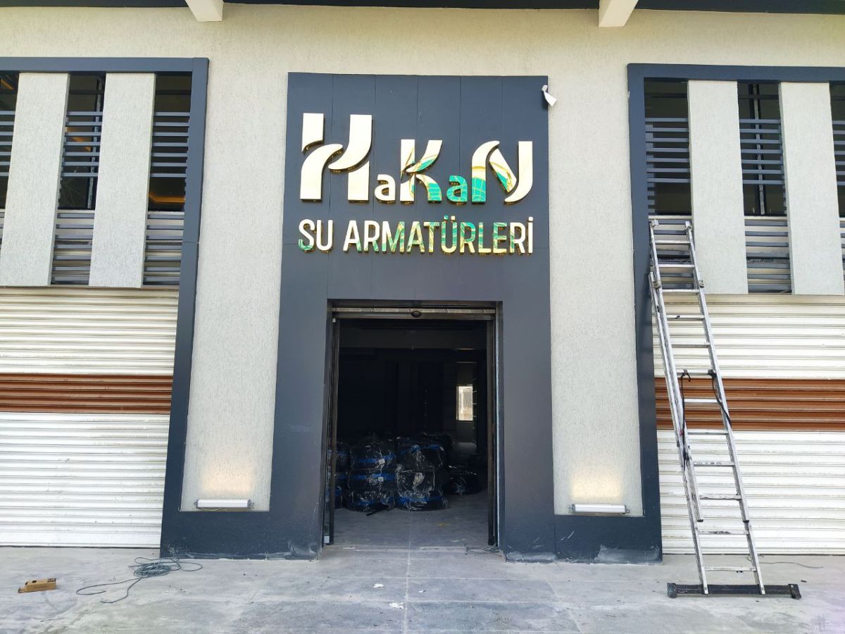Hakan Su Armatürleri Işıklı Harf Tabela Çalışması