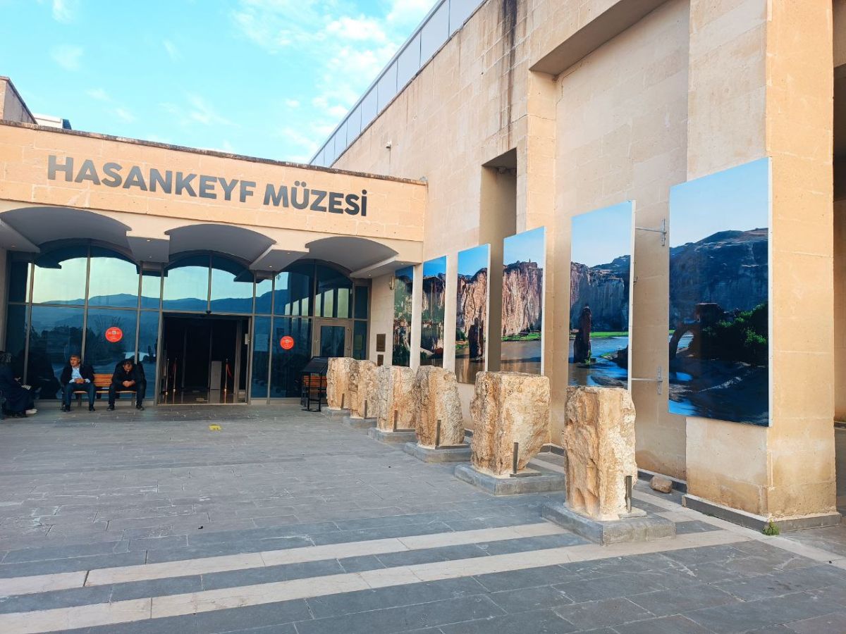 HASANKEYF MÜZESİ KOMPOZİT TABELA