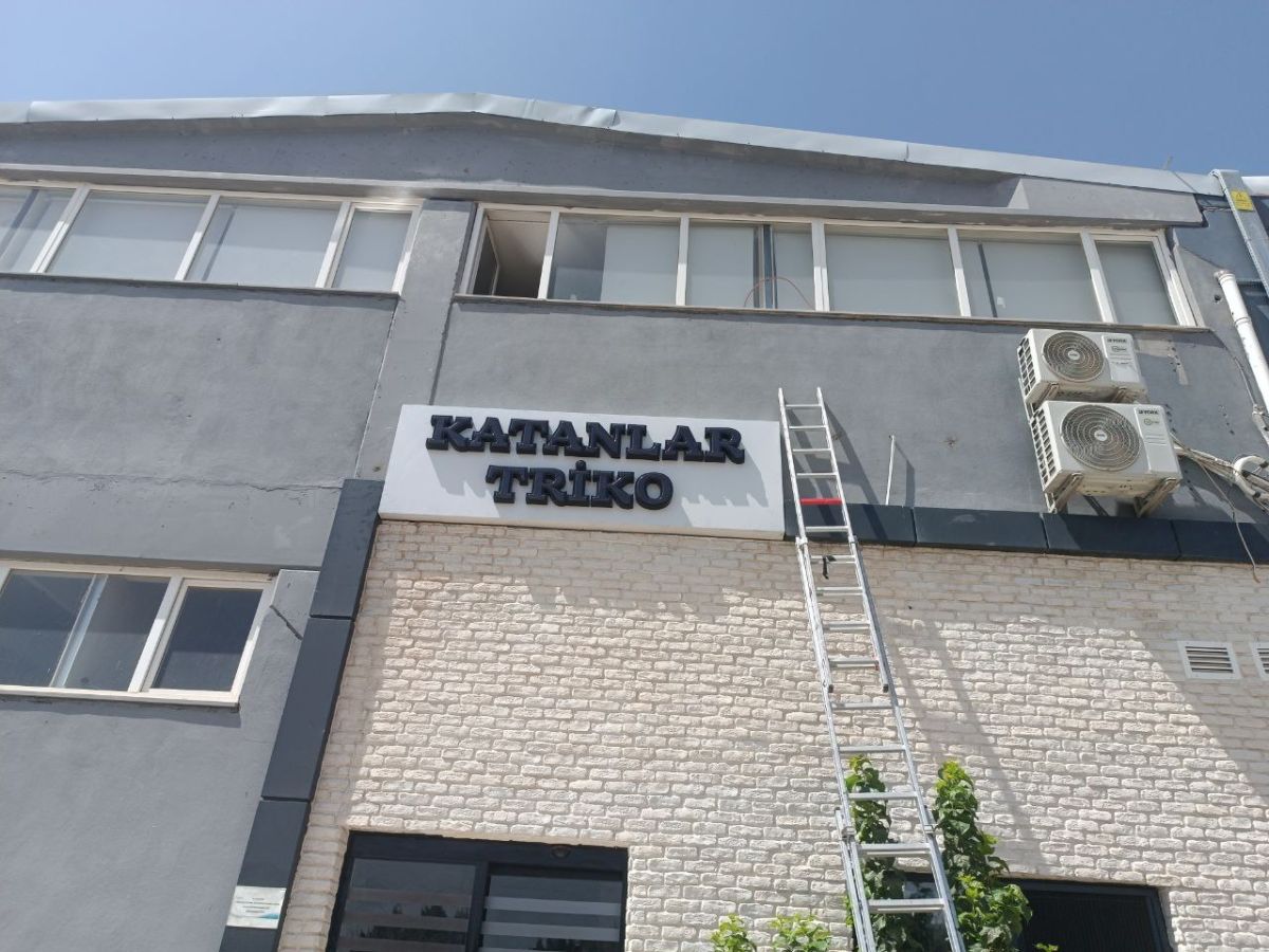 KATAN TRİKO KOMPOZİT ÜZERİ VAKUM HARF IŞIKLI TABELA