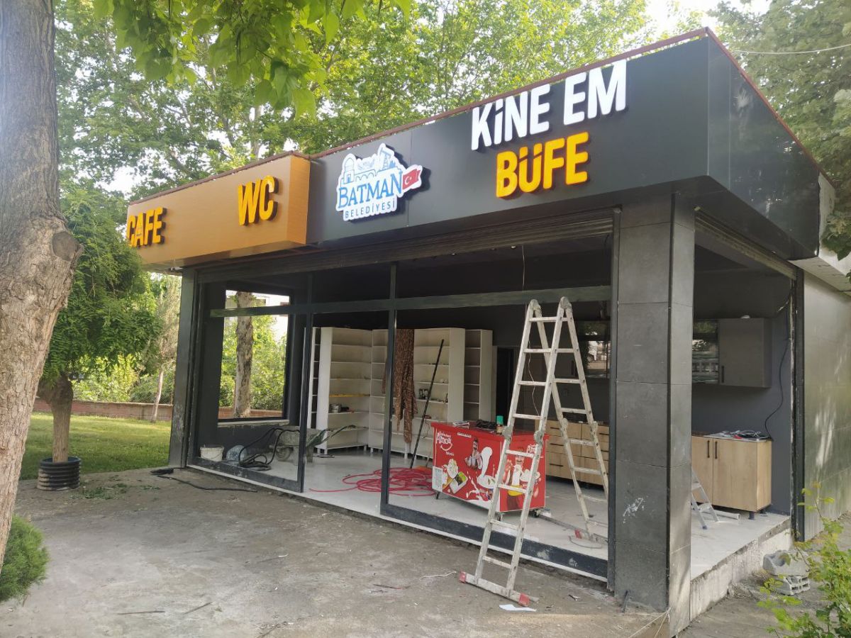 Kine Em Işıklı Kutuharf Tabela