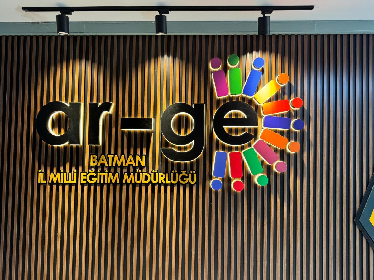 Milli eğitim Arge Işıklı Tabela 