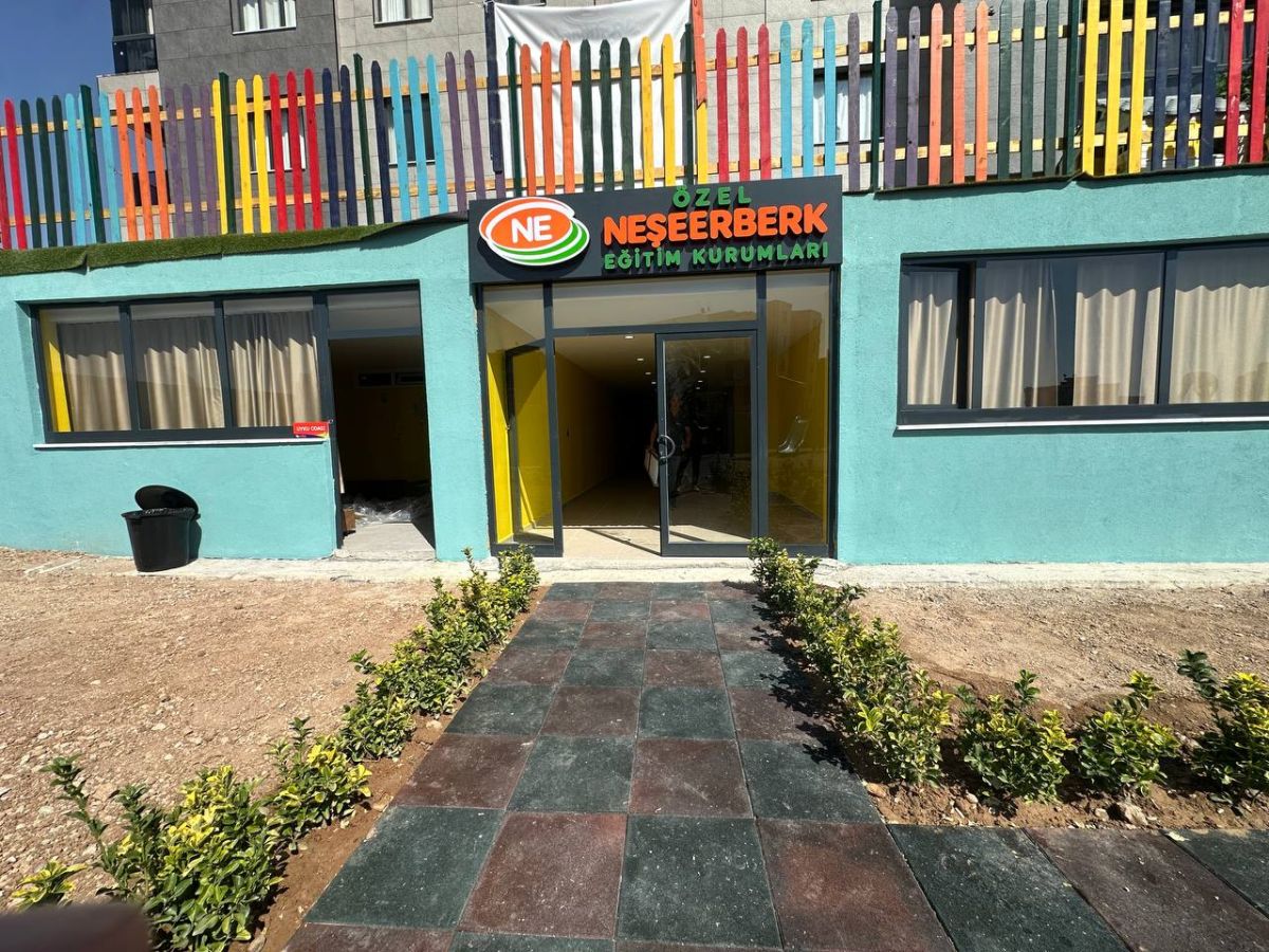 NEŞEERBEK EĞİTİM ÖZEL EĞİTİM OKULU IŞIKLI KUTUHARF