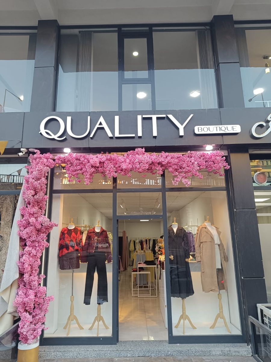 QUALITY BOUTIQUE IŞIKLI KUTU HARF TABELA