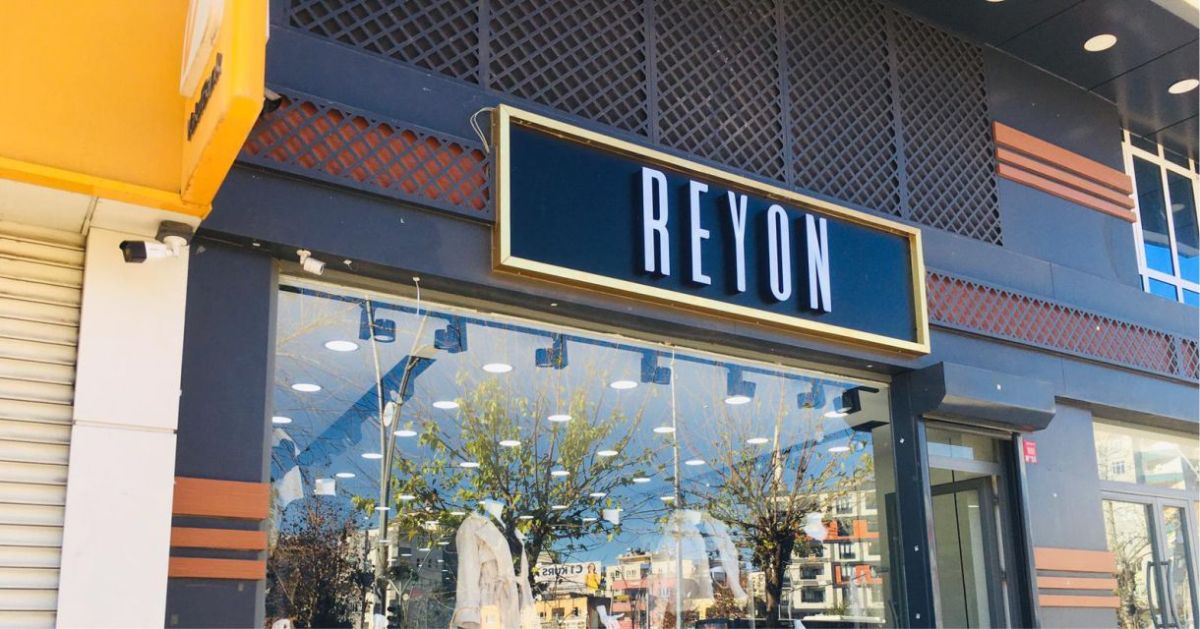 Reyon Giyim Işıklı Tabela