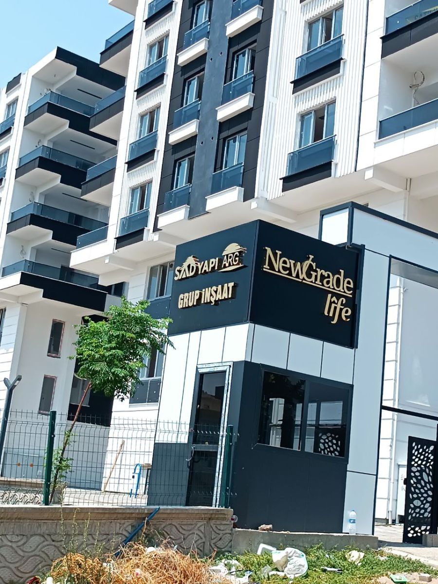 SAD YAPI GOLD ZEMİN AYDINLATMALAI KUTU HARF TABELA