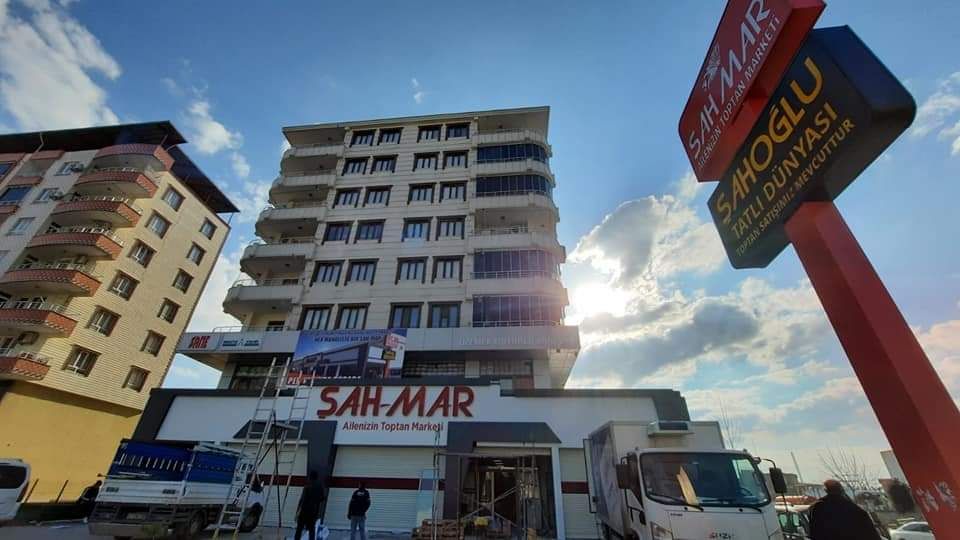 Şah-Mar Marketler Zinciri Işıklı Kutu harf Tabela