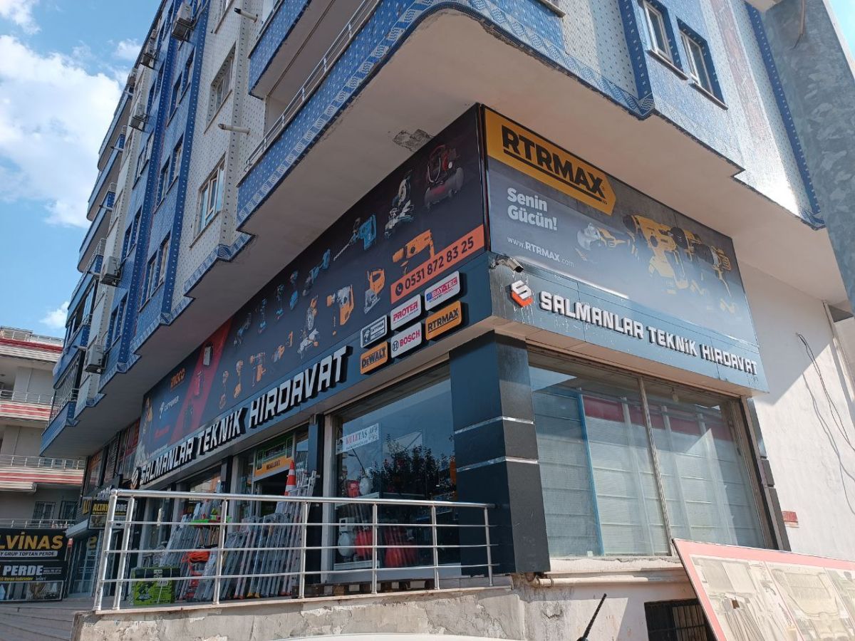 Salmanlar Hırdavat Işıklı Tabela