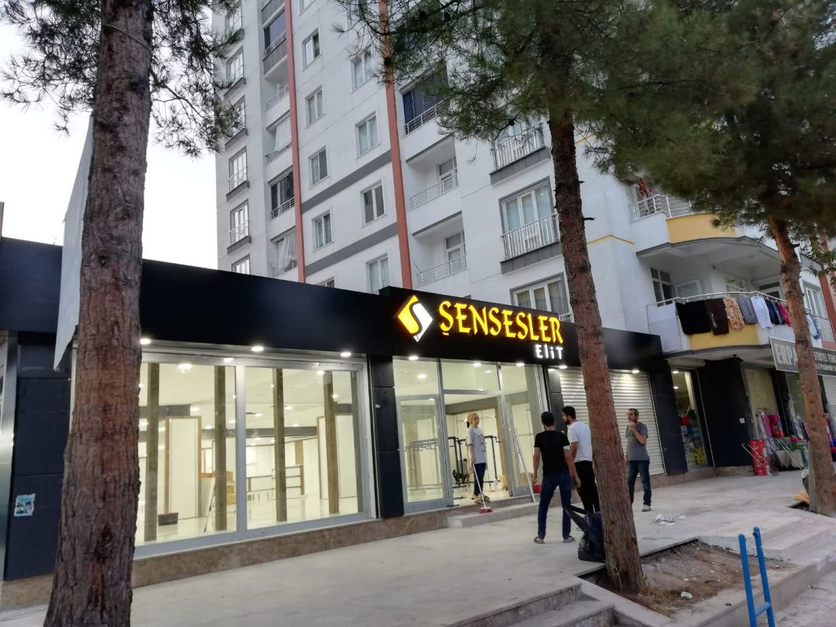Şensesler Elit Işıklı Kutu Harf Tabela