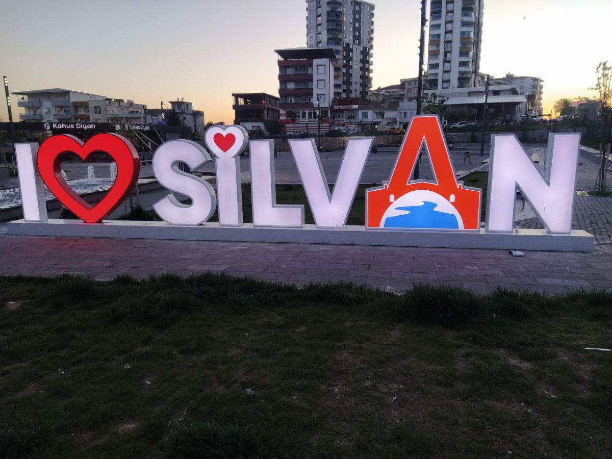 Silvan Belediyesi Şehir Girişi Tabela