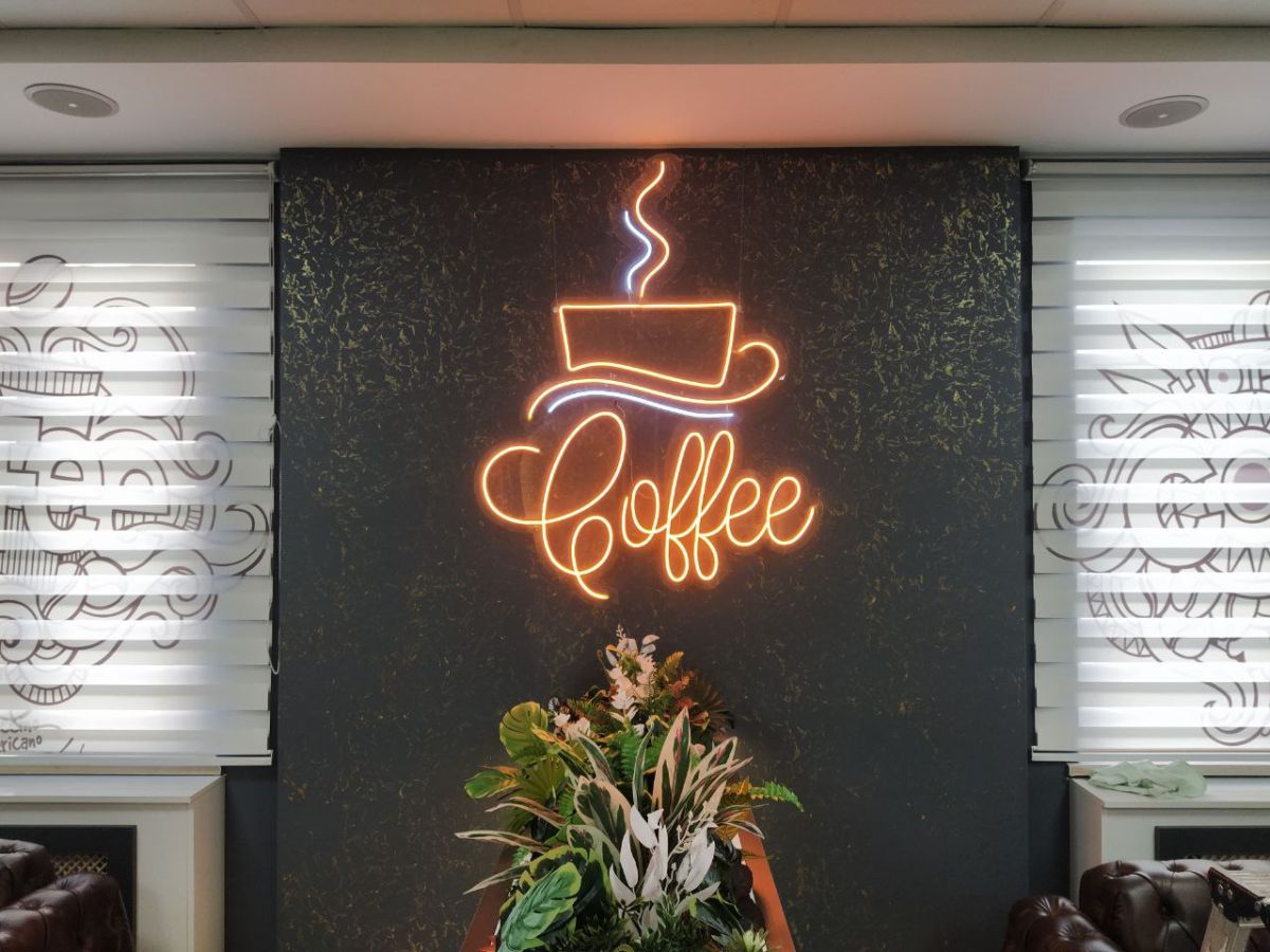 Silvan cafe Neon Şerit Tabela
