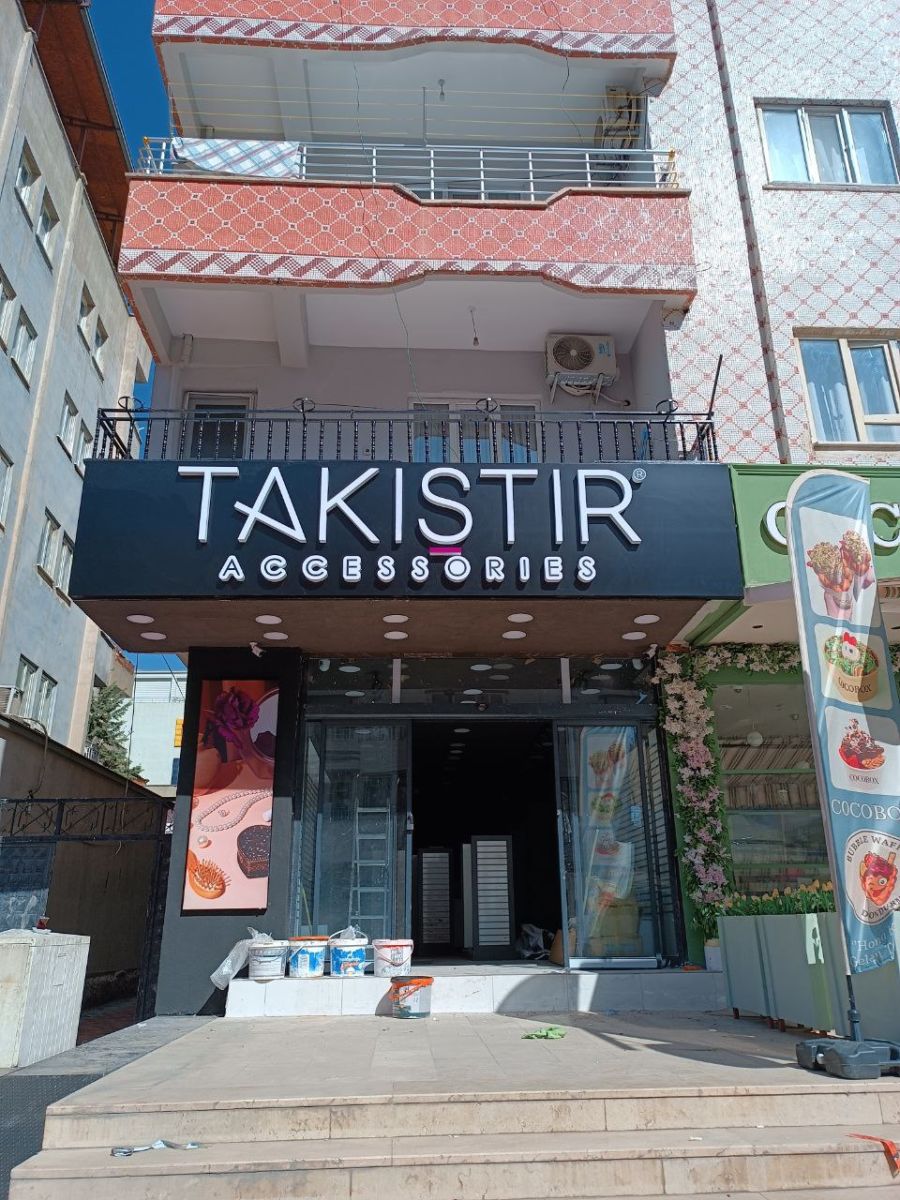 TAKIŞTIR AKSESUAR IŞIKLI KUTU HARF TABELA