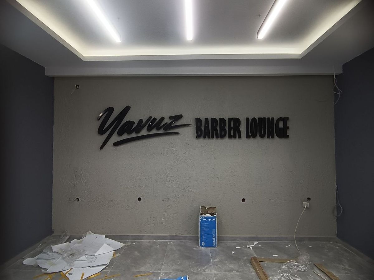 YAVUZ BARBER LAUNGE LAMPLEKS HARF