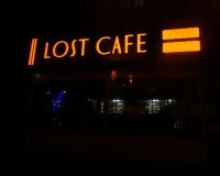 LOST CAFE Kompozit Üzeri Işıklı Kutu Harf